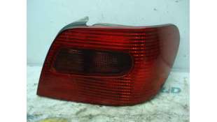 PILOTO TRASERO DERECHO CITROEN XSARA BERLINA 2.0 HDi (90 CV) DE 2001 - D.2845933 / 6351P0