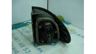 PILOTO TRASERO IZQUIERDO RENAULT LAGUNA 2.0 (113 CV) DE 1994 - D.2846428 / 7701038275 2