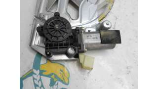 ELEVALUNAS DELANTERO DERECHO VOLVO S60 BERLINA 2.4 D (163 CV) DE 2001 - D.2847885 / 30784579