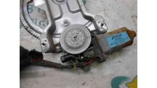 ELEVALUNAS TRASERO IZQUIERDO KIA RIO 1.3 (82 CV) DE 2002 - D.2847905 / XH503PO