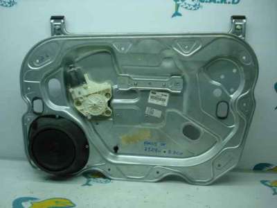 ELEVALUNAS DELANTERO DERECHO FORD FOCUS BERLINA 1.6 TDCi (109 CV) DE 2004 - D.2849950 / 4M5T14553