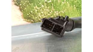 MANDO LIMPIA LEXUS RX 300 3.0 V6 (204 CV) DE 2003 - D.2850451 / 48040 2