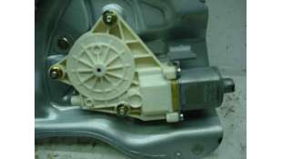 ELEVALUNAS TRASERO IZQUIERDO KIA MAGENTIS 2.0 CRDi (140 CV) DE 2006 - D.2851781 2