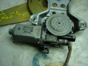 ELEVALUNAS TRASERO IZQUIERDO TOYOTA LAND CRUISER 3.0 Turbodiesel (163 CV) DE 2000 - D.2853247 / 0621007832 2