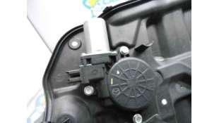 ELEVALUNAS DELANTERO DERECHO MAZDA 2 LIM. 1.3 16V (86 CV) DE 2010 - D.2859336 2