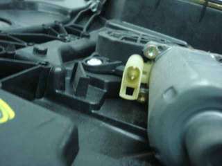 ELEVALUNAS DELANTERO IZQUIERDO FORD FIESTA 1.4 16V (80 CV) DE 2001 - D.2883874 / 1567723