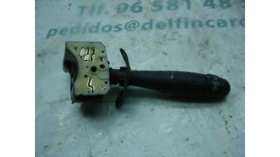 MANDO LIMPIA RENAULT CLIO II FASE I 1.9 D (64 CV) DE 1998 - D.2906722 / 7701045666