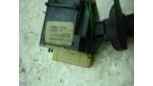 MANDO LIMPIA RENAULT SCENIC 1.9 dCi D (102 CV) DE 1999 - D.2919164 / 7700428228 2