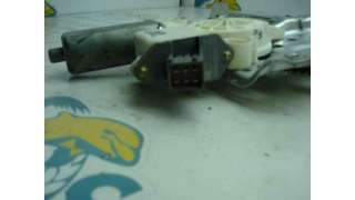ELEVALUNAS DELANTERO DERECHO TOYOTA AVENSIS BERLINA 2.0 Turbodiesel (116 CV) DE 2004 - D.3001740 / 6981005050