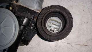 ELEVALUNAS TRASERO DERECHO TOYOTA LAND CRUISER 3.0 Turbodiesel (163 CV) DE 2003 - D.3003893