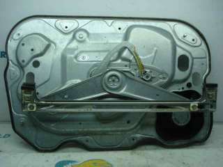 ELEVALUNAS DELANTERO DERECHO FORD FOCUS BERLINA 2.0 (146 CV) DE 2004 - D.3007002 / 1738646