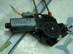 ELEVALUNAS DELANTERO IZQUIERDO CITROEN XSARA COUPE 1.9 Turbodiesel (90 CV) DE 2000 - D.3014249 / 9221G7 2