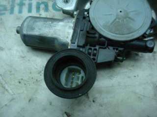 ELEVALUNAS DELANTERO DERECHO TOYOTA LAND CRUISER 3.0 Turbodiesel (166 CV) DE 2005 - D.3014460 / 6980158010