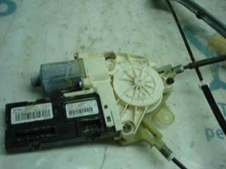 ELEVALUNAS DELANTERO DERECHO RENAULT LAGUNA III 2.0 16V E85 (140 CV) DE 2012 - D.3017929 / 807000002R