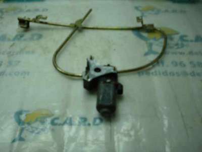ELEVALUNAS DELANTERO DERECHO RENAULT CLIO I FASE I+II 1.4 (75 CV) DE 1991 - D.3018347