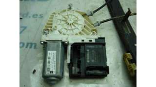 ELEVALUNAS DELANTERO IZQUIERDO SEAT LEON 1.9 TDI (105 CV) DE 2008 - D.3022128 / 1P0837401E