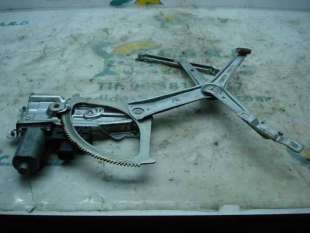 ELEVALUNAS DELANTERO IZQUIERDO OPEL ASTRA H BER. 1.7 16V CDTI (101 CV) DE 2006 - D.3024415 / 93178695 2