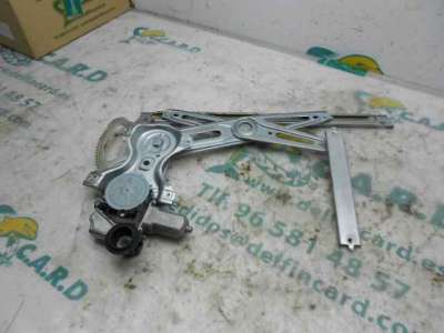ELEVALUNAS DELANTERO IZQUIERDO TOYOTA YARIS 1.3 16V (99 CV) DE 2012 - D.3031646