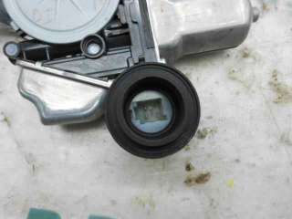 ELEVALUNAS DELANTERO IZQUIERDO TOYOTA YARIS 1.3 16V (99 CV) DE 2012 - D.3031646