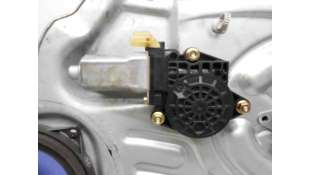 ELEVALUNAS DELANTERO DERECHO KIA CERATO 2.0 Turbodiesel (113 CV) DE 2005 - D.3032224 2