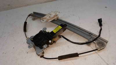 ELEVALUNAS DELANTERO DERECHO HYUNDAI LANTRA BERLINA 1.8 (128 CV) DE 1996 - D.3033788