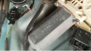 ELEVALUNAS DELANTERO IZQUIERDO MERCEDES CLASE CLK  COUPE 2.7 CDI 20V (170 CV) DE 2005 - D.3036863 / A2038201042 2