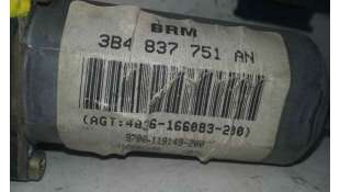 MOTOR ELEVALUNAS DELANTERO IZQUIERDO VOLKSWAGEN PASSAT BERLINA 1.8 (125 CV) DE 1997 - D.3037269 2