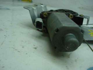 ELEVALUNAS TRASERO IZQUIERDO CITROEN C3 1.4 HDi (68 CV) DE 2004 - D.3040105 / 922372