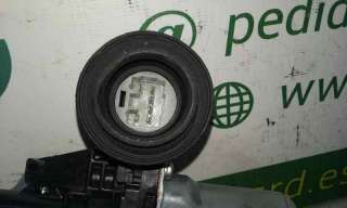 ELEVALUNAS TRASERO IZQUIERDO TOYOTA YARIS 1.4 Turbodiesel (90 CV) DE 2011 - D.3047147 / 973582100