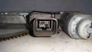 ELEVALUNAS DELANTERO IZQUIERDO OPEL CORSA C 1.3 16V CDTI (69 CV) DE 2003 - D.3050942