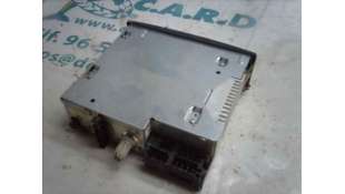 SISTEMA AUDIO / RADIO CD RENAULT TRAFIC COMBI 2.5 dCi D FAP (114 CV) DE 2001 - D.3051427 2