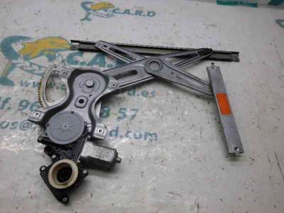 ELEVALUNAS DELANTERO IZQUIERDO TOYOTA YARIS 1.4 Turbodiesel (90 CV) DE 2006 - D.3054541 / 857020F010