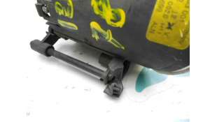 FARO ANTINIEBLA IZQUIERDO AUDI A4 AVANT 1.9 TDI (131 CV) DE 2003 - D.3059578 2