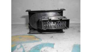 MANDO LUCES FORD MONDEO BERLINA 2.0 16V DI TD (116 CV) DE 2000 - D.3070331 / 1S7T13A024BB 2