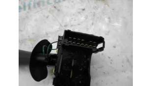 MANDO LIMPIA RENAULT LAGUNA II 1.9 dCi D (120 CV) DE 2005 - D.3076629 / 8200328896 2