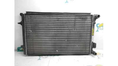 RADIADOR AGUA VOLKSWAGEN GOLF V BERLINA 1.6 (102 CV) DE 2004 - D.3086319 / 1K0121251P