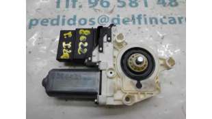 MOTOR ELEVALUNAS TRASERO IZQUIERDO VOLKSWAGEN GOLF V BERLINA 1.6 (102 CV) DE 2004 - D.3086474 / 1K0959702C