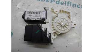 MOTOR ELEVALUNAS TRASERO IZQUIERDO VOLKSWAGEN GOLF V BERLINA 1.6 (102 CV) DE 2004 - D.3086474 / 1K0959702C 2
