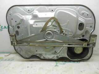 ELEVALUNAS DELANTERO DERECHO FORD FOCUS BERLINA 1.8 TDCi Turbodiesel (116 CV) DE 2006 - D.3093495