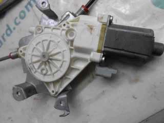 ELEVALUNAS DELANTERO IZQUIERDO NISSAN MICRA 1.4 (88 CV) DE 2003 - D.3098697