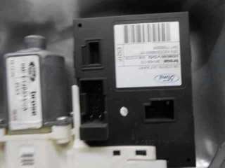 ELEVALUNAS DELANTERO DERECHO FORD FOCUS LIM. 1.8 TDCi Turbodiesel (116 CV) DE 2007 - D.3100384 / 1738646