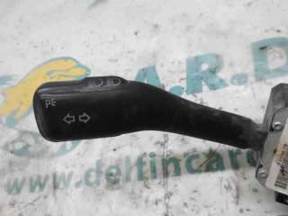 COM 2000 SEAT TOLEDO 1.9 TDI (110 CV) DE 1999 - D.3107252 / 4B0953503E