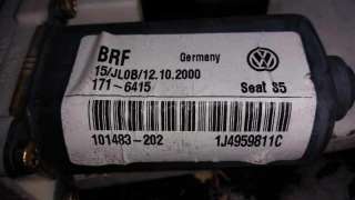 MOTOR ELEVALUNAS TRASERO IZQUIERDO SEAT TOLEDO 1.9 TDI (110 CV) DE 2000 - D.3118359 / 1J4959811C