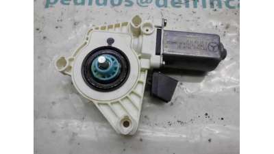 MOTOR ELEVALUNAS TRASERO IZQUIERDO MERCEDES CLASE A 1.7 (116 CV) DE 2005 - D.3120993 / 996148101