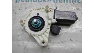 MOTOR ELEVALUNAS TRASERO IZQUIERDO MERCEDES CLASE A 1.7 (116 CV) DE 2005 - D.3120993 / 996148101