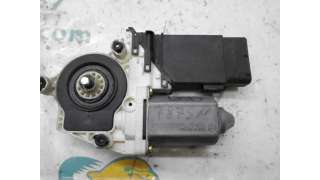 MOTOR ELEVALUNAS DELANTERO DERECHO VOLKSWAGEN GOLF IV BERLINA 1.9 TDI (110 CV) DE 2002 - D.3126894