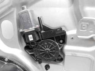 ELEVALUNAS DELANTERO DERECHO FORD FOCUS LIM. 1.6 TDCi (90 CV) DE 2010 - D.3132755 2