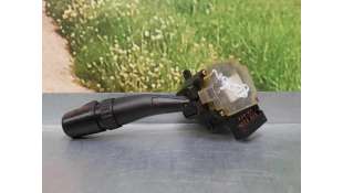 MANDO LIMPIA KIA SORENTO 2.5 CRDi (140 CV) DE 2004 - D.3133604 / 934203E010 2