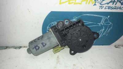 MOTOR ELEVALUNAS DELANTERO DERECHO FORD FIESTA 1.4 TDCi (68 CV) DE 2003 - D.3137978 / 0130821939