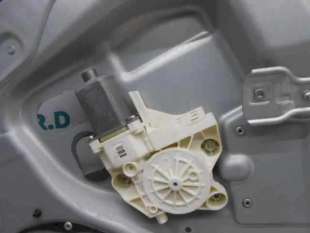 ELEVALUNAS DELANTERO DERECHO FORD FOCUS BERLINA 2.0 TDCi (136 CV) DE 2005 - D.3167194 2